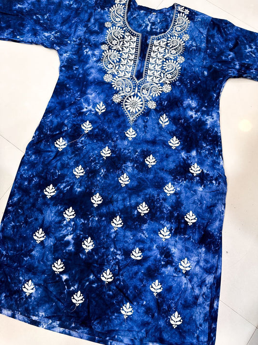 Awadhmart Women’s Ethnic Modish Tie and Dye Rayon Kurta with Broad Sleeves and Fine Chikankari Aari Embroiderey